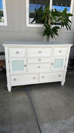 White Dresser