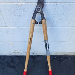 Corona  Bypass Lopper Forged Resharpenable Wood