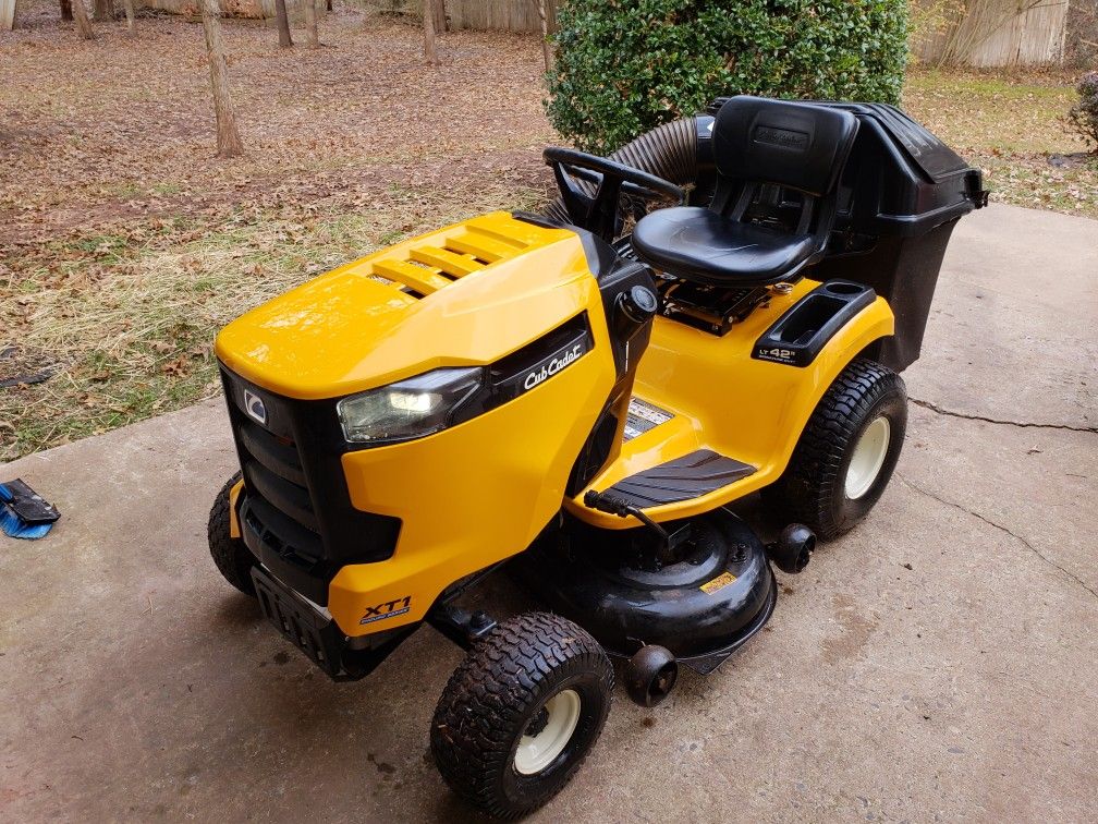 42" Cub Cadet Lawn Mower