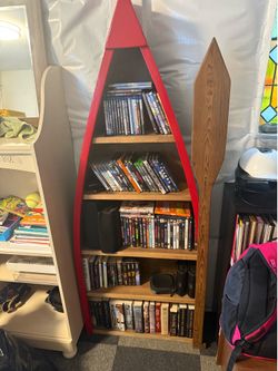 Cute boat bookshelf