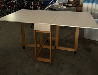 Craft table