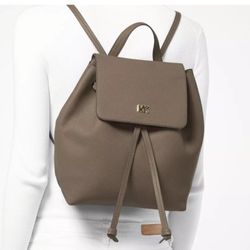 Michael Kors JUNIE Backpack 
