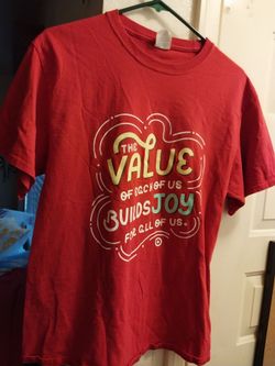 Ladies Medium Graphic Top