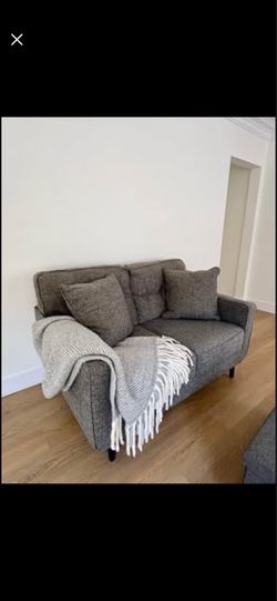 Everything Must Go! Moving sale - Living Room