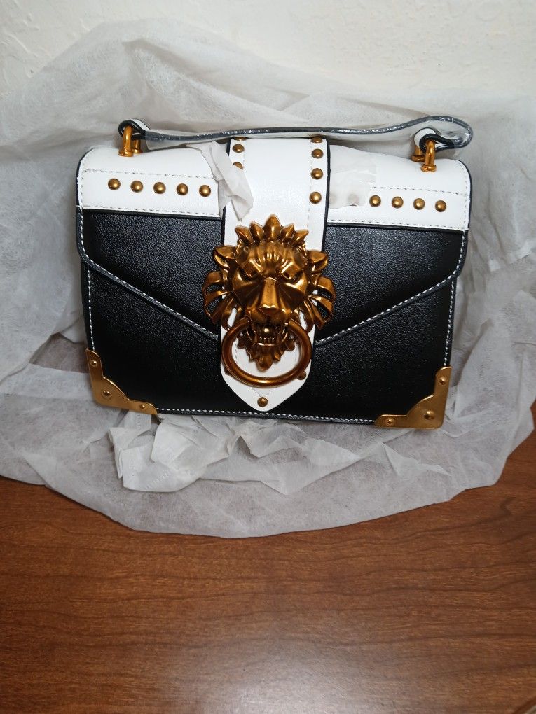 BRAND NEW Leather Handbag - Antique Door Knocker Lions Head Emblem