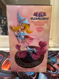 Yu-Gi-Oh! Dark Magician Girl Figure