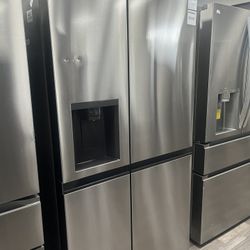 Final Sale/ 36”wide X33”depth Side By Side Fridge With Craft Ice Maker 