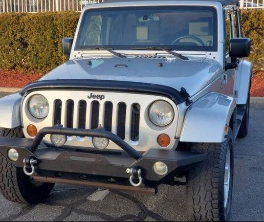 Automatic Truck 2008 Jeep Wrangler 4WDWheelss Very clean