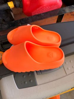 Yeezy slide