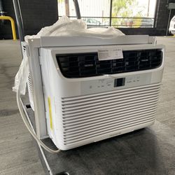 Frigidaire Air Conditioner (Window AC)