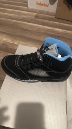 Jordan 5 unc