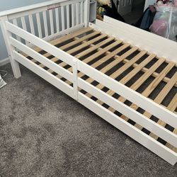 Full Size Bed - Solid Wood White