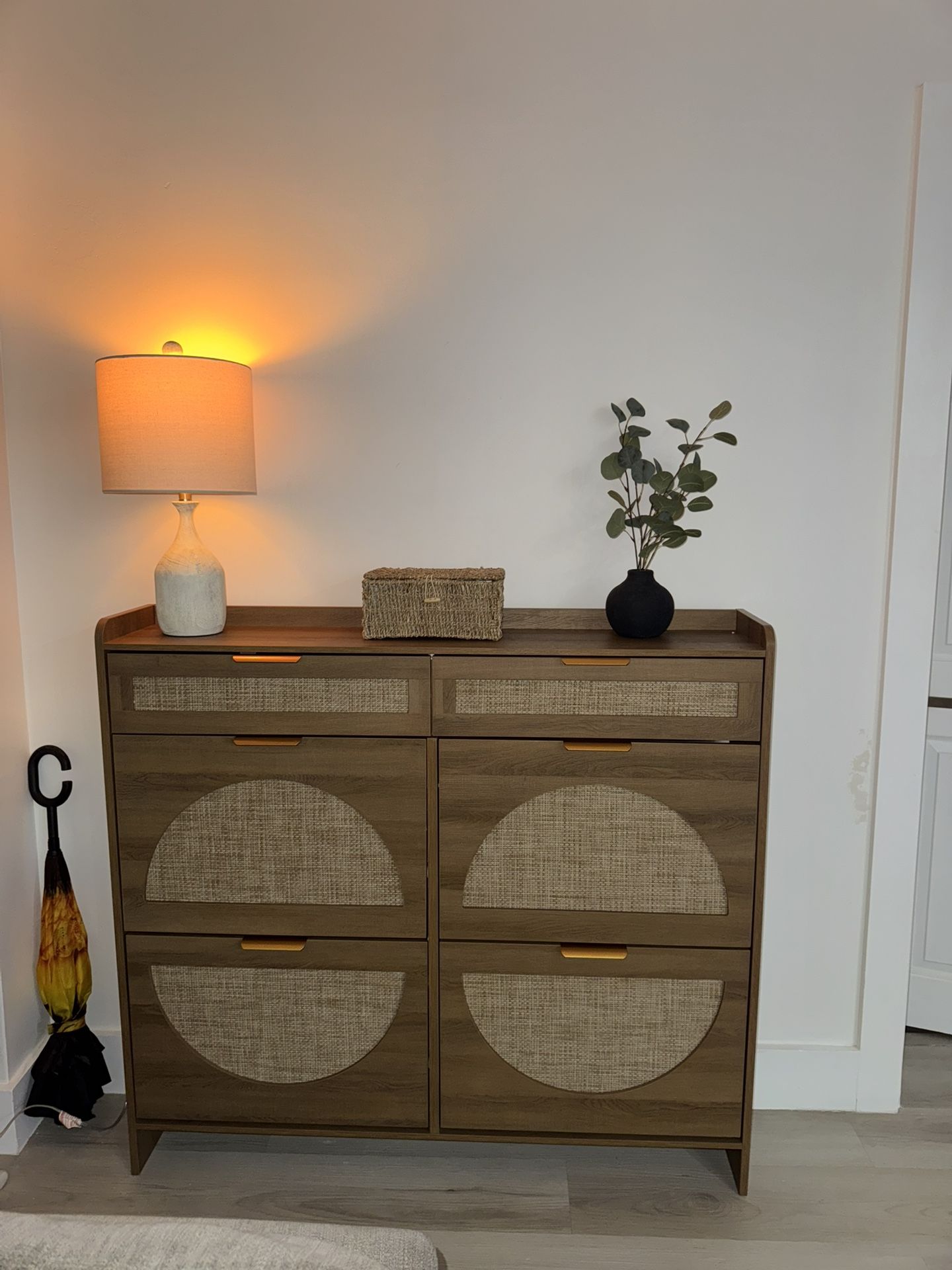 Entryway Shoe Storage Cabinet with 4 Flip Drawers & 2