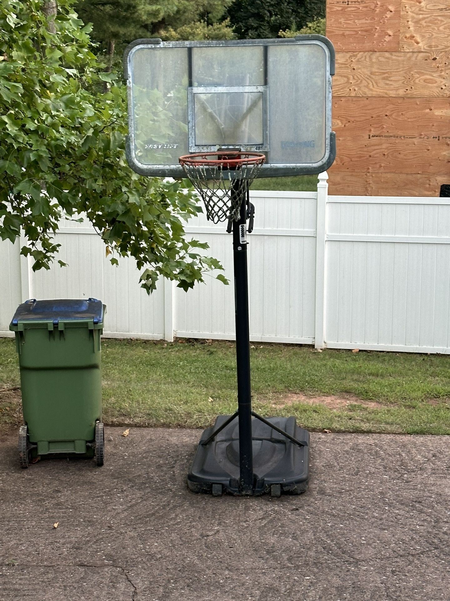 Basketball Hoop (Adjustable)