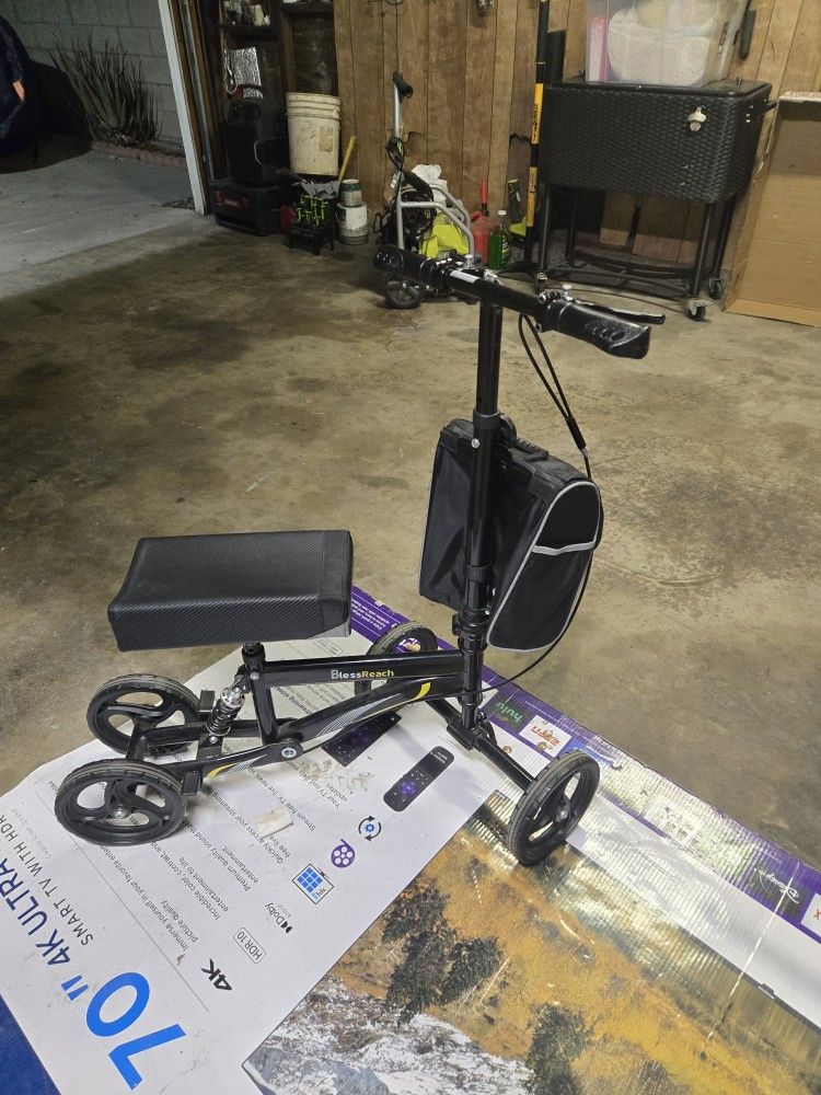 knee scooter