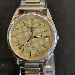 Vintage•,                    Men•,                    Watch},•••,••