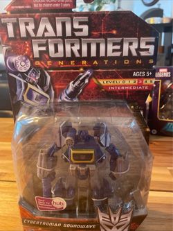 Transformers generations Soundwave