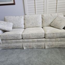 Sofa - Cream Fabric