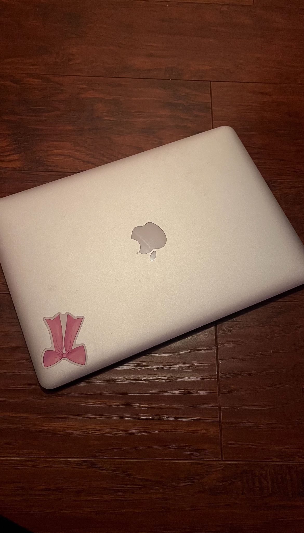 macbook air early 2015 (new battery)