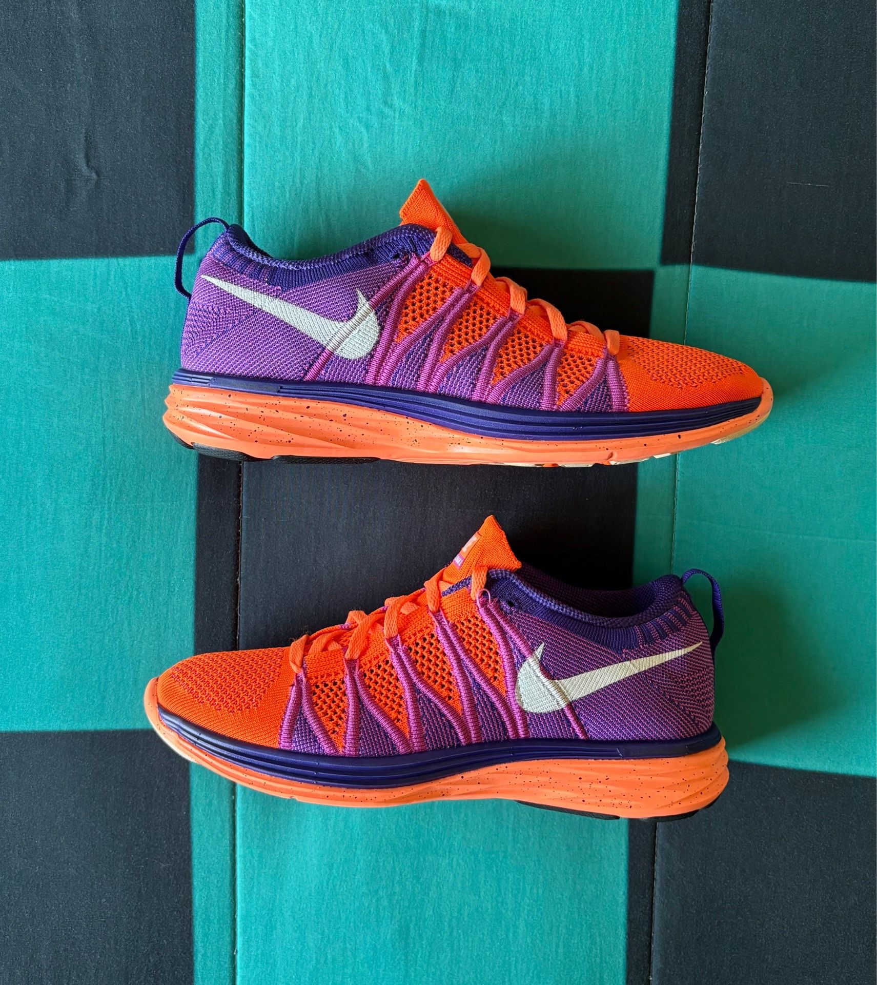 Women’s Nike Flyknit Lunar 2 Size 8.5