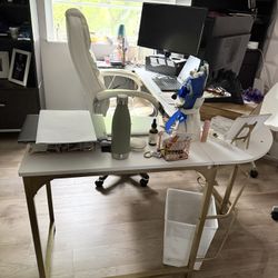L Shape Desk / White / Used / Great Condition