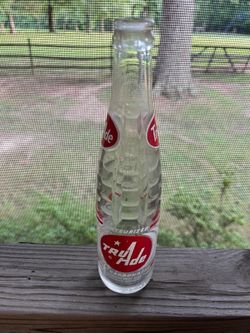 VINTAGE TRU-ADE GLASS BOTTLES- 10 OZ.