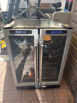 Dual Zone Wine Cooler / Wine Refrigerator