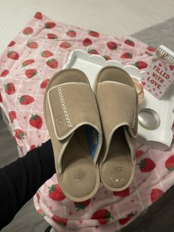 UGG slides 