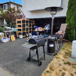 Garage sale in lynnwood