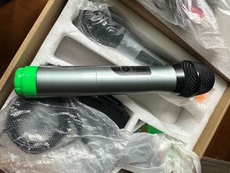 Microphone