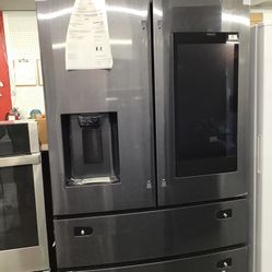 New Scratch And Dent Samsung 22.2 Cu Ft Black Stainless Steel Counter Depth Family Hub 4 Door Fridge. 1 Year Warranty 