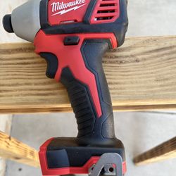 Milwaukee M18 1/4 Impact Driver