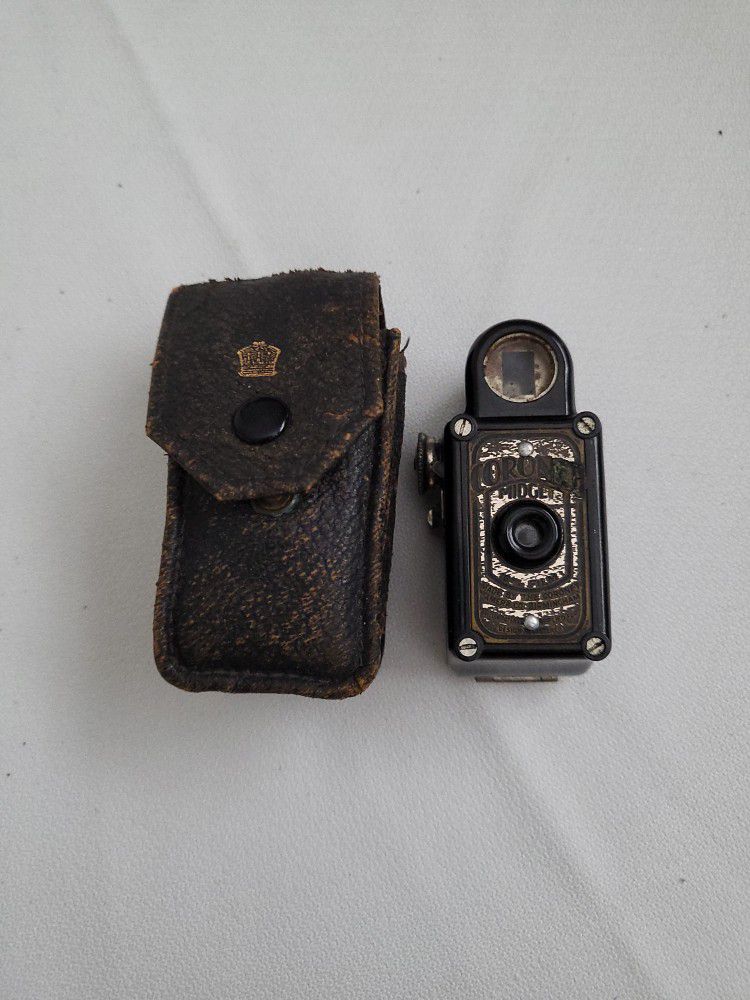 Coronet  Miniature Camera 