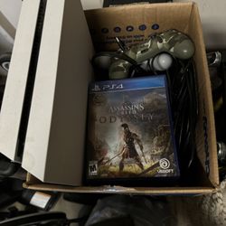 PS4 + Games 