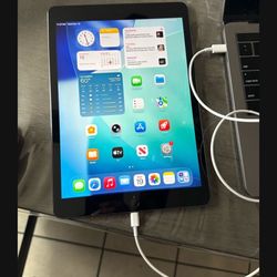 iPad 9th Gen 64 GB WiFi Only