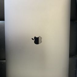 Macbook Pro Retina 15  inches - Mac OS Sequoia