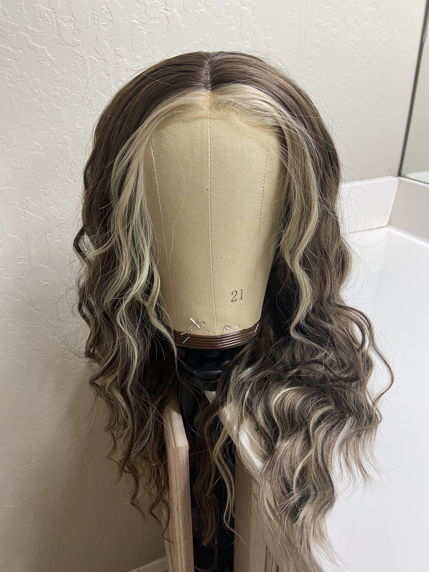 Breanna Petite- HF Synthetic Wig