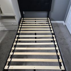 Twin Size Bed With Mattress 