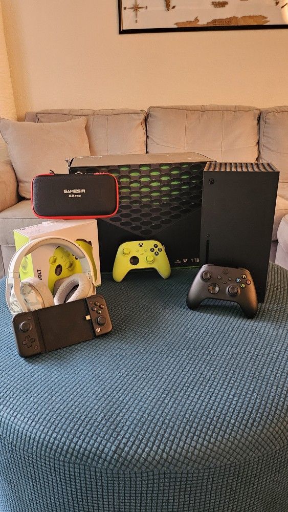 XBOX SERIES X 1TB BUNDLE!