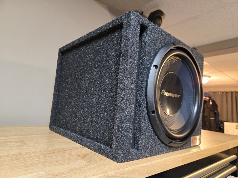 Brand New Pioneer 12" Subwoofer With SPL Vented Enclosure