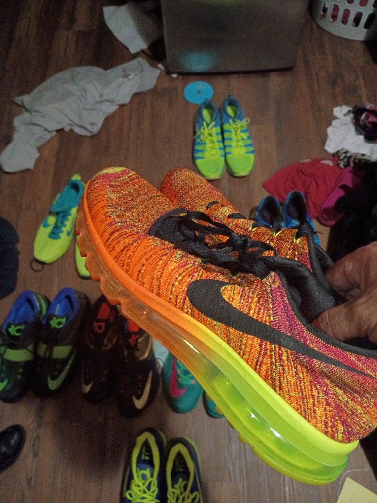 Mens Nike Shoes Size 13