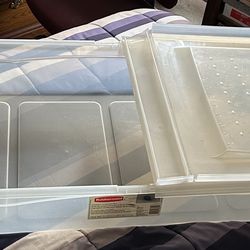 Rubbermaid under bed storage box