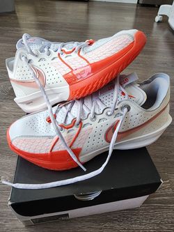 NDS Nike G. T. Cut 3 Size 9.5