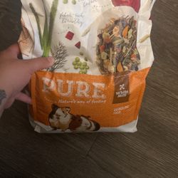 Guinea Pig Food 