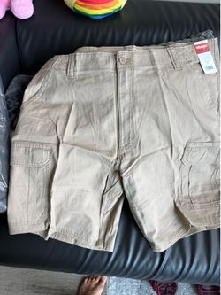Wrangler shorts, size 42, new with tags