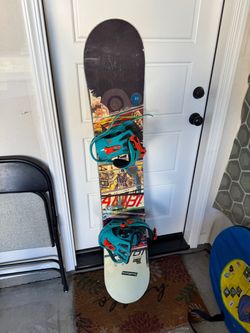 Alibi Snowboard with Bindings