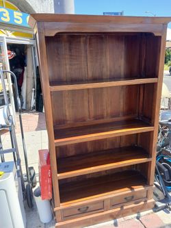 Bookshelf