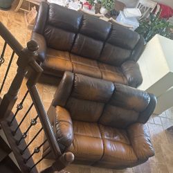 Leather Sofas - Recliners 