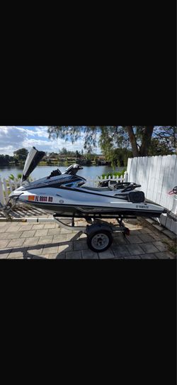 Yamaha Jet Ski with trailer
