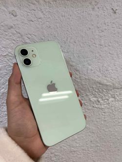 iPhone 12 128GB UNLOCKED 